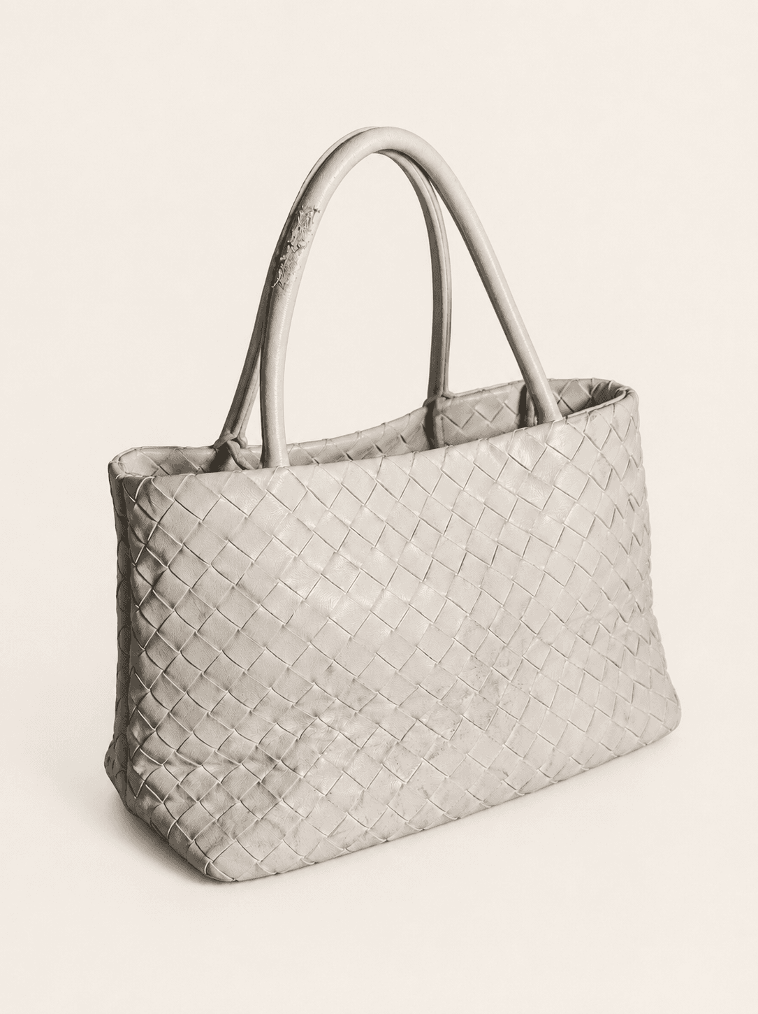 Сумка Bottega Veneta, до реставрации